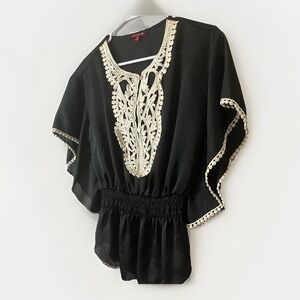 Silvergate Boho Embroidered Lace Top With Smocked Waist Size Small